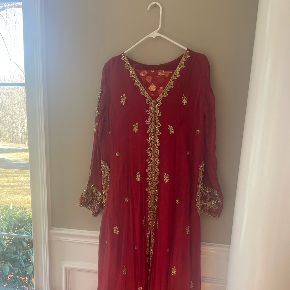Agha Noor Bridal Studio 3 Piece Suit - Hand Embroidered- M NWOT
